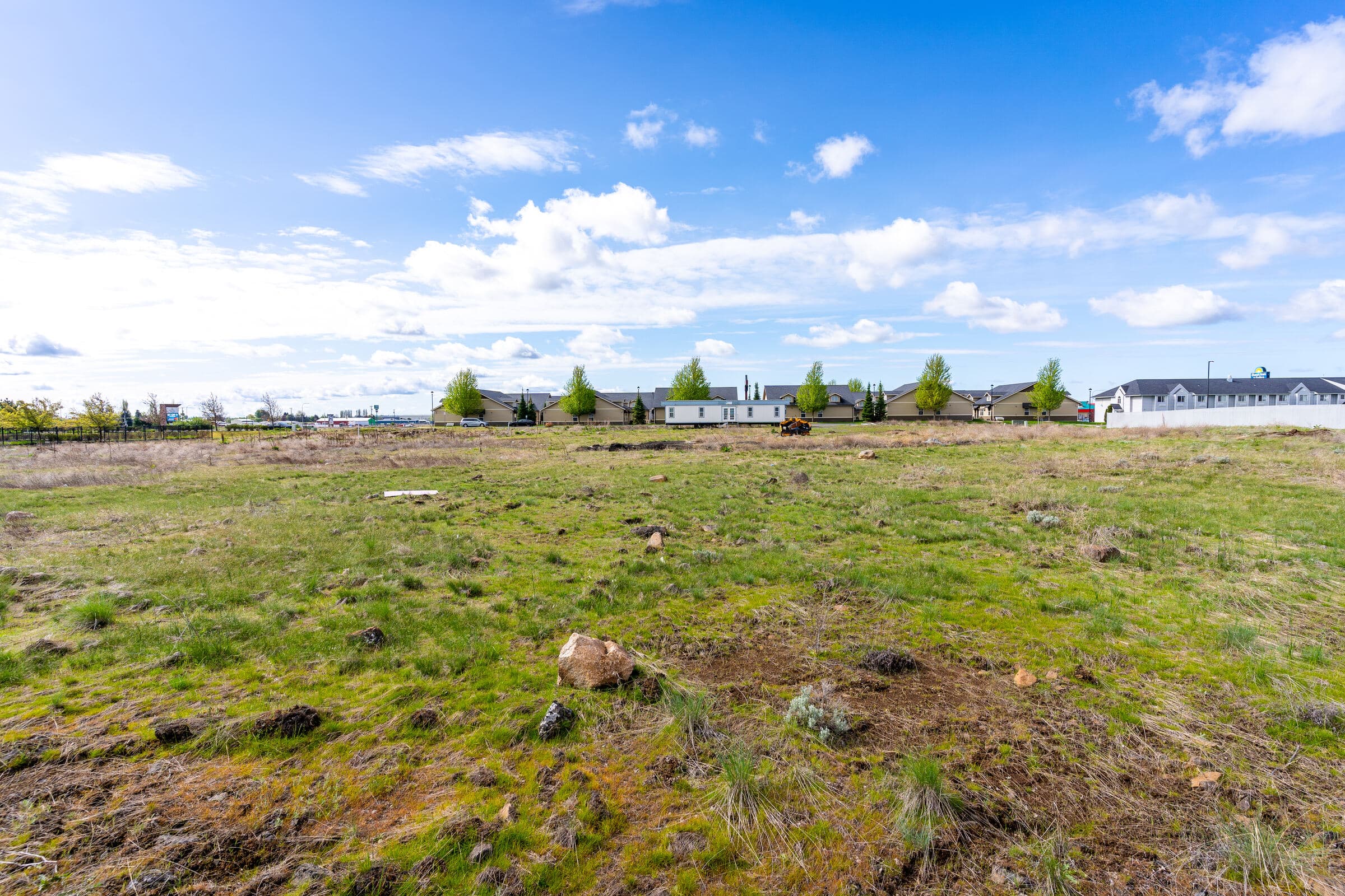 Airfield Apartments Site